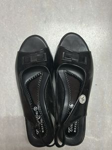 Comfortable Black Slingback Heels