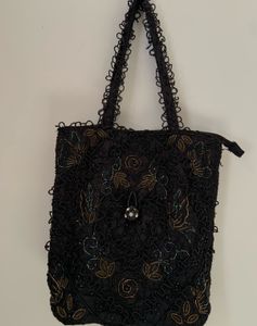 Medium Beatrice cordonetto lace bag