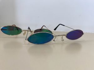 2 Unisex Multi-colour Sunglasses