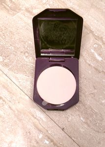 Olivia Powder Compact