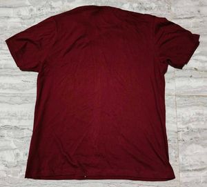 Roundneck Tshirt