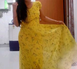 Floral Yellow Maxi Dress💓