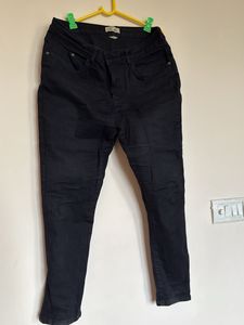 straight jeans