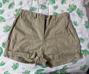 Khakhi Shorts Streatchable