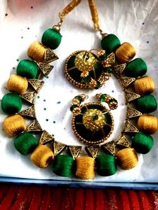 Silk Thread Necklace Set