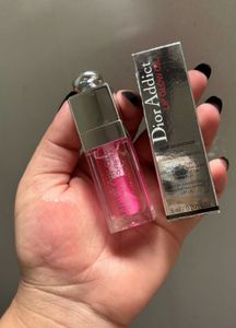 Dior Color Reviver Cherry Oil :- Raspberry