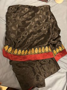 Black & Maroon Polka Dot Saree