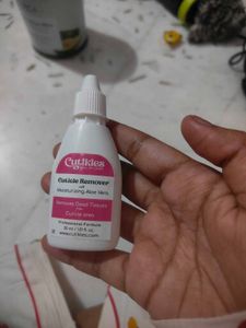 Cuticle Remover And Thread For Eyebrows