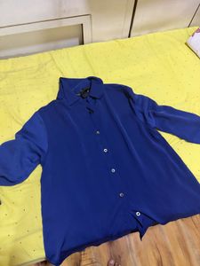 Elegant Blue Long Sleeve Shirt