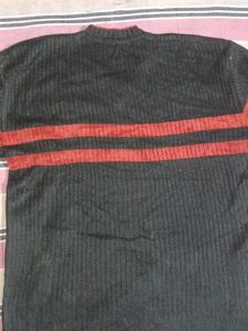 Ridge V-Neck Sweater