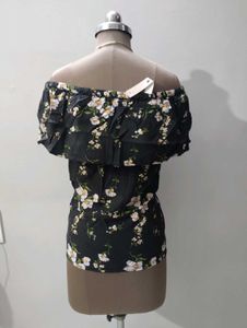 Floral Off-Shoulder Top