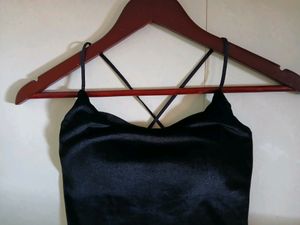 Solid Round Neck Backless Slim Fit Crop Top