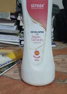 Last Price 250!! Strex Blonder Powder &amp; Developer Combo