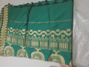 Beautiful Banarasi Sarees 🍀🍀