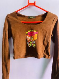 Body Hugging Crop Top