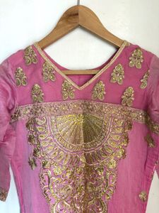 Beautiful Pakistani Kurti