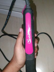 NOVA Hair Straightener