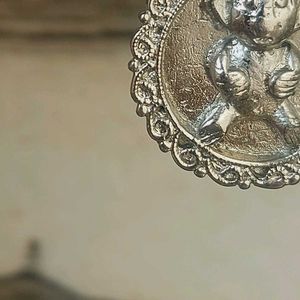VINTAGE LUCKY CHARM BEAR PENDANT