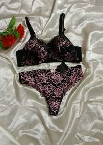 Black Lace Bra & Thong Set