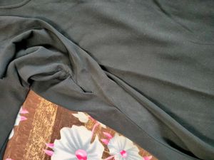Combo Of 2 Abaya With Scarf