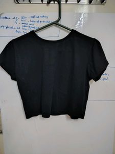 Black Crop Tshirt