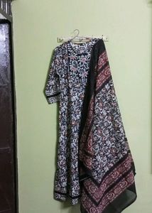 New/Unused A Line Kurti With Dupatta Pant