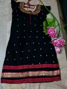 Elegant Black Velvet Salwar Kameez