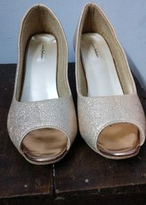 Beautiful Golden Open Toed Heels