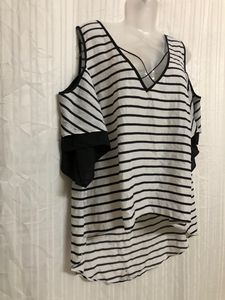 Blsou White Top