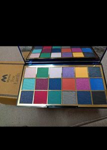 Makeup Revolution London Eyeshadow Palette
