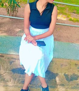 Black Colered Sleeveless