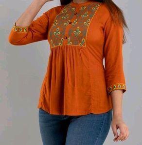 Comfy Ravishing Women Tops &amp; Tunics