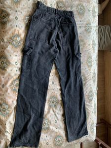 Bershka cargos