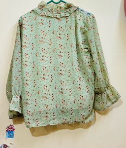 Pista Green Women Floral Top