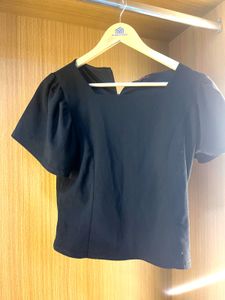Ginger Black Woman Top