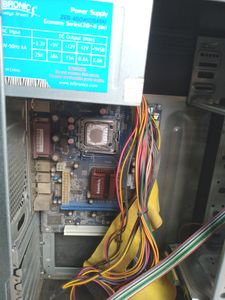 Cpu Cabinet With Everything Free Inside
