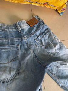 Light Wash Denim Jeans