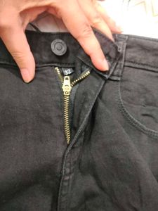 Black Jeans