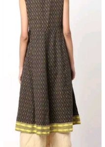 Siyahi Black And Yellow A-line Kurti With Button