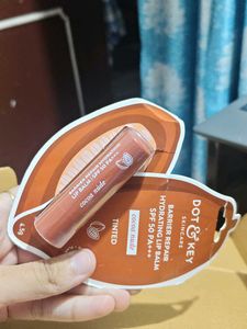 Dot &amp; Key Lip Balm SPF 50 - SEALED