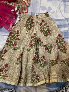Girls Floral Print Kurta Set