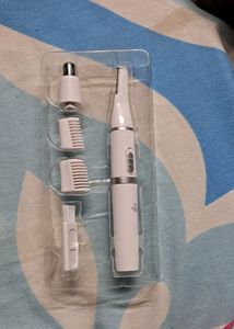 Facial Hair Trimmer By Bombae