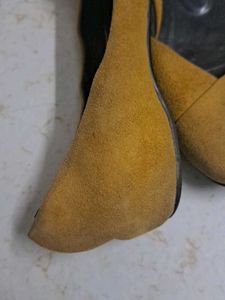 Ka Mei Gao Mustard Yellow Ballet Flats