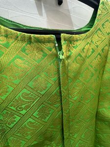 Kurti Leggings Set