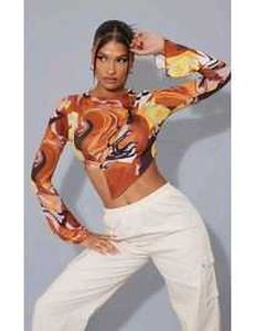 Prettylittlethings crop top