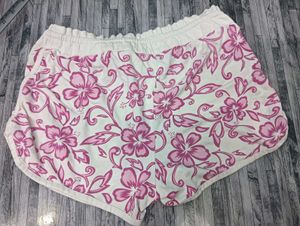 34 Size Short 🥰