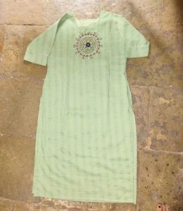 Embroidered Green Kurta