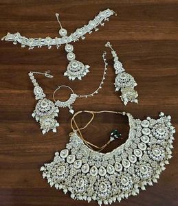 Premium Kundan Bridal Jewellery Set