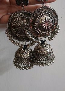 Heavyy Earings 💫