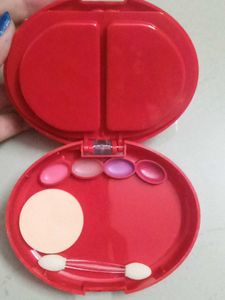 TIYA Makeup Palette